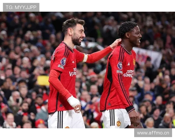 曼联中场拦截失效，攻防转换失控问题加剧，比赛节奏主导权持续旁落